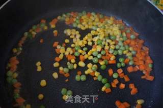 【山东】虾仁蛋包饭的做法步骤:3