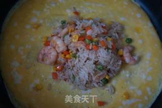 【山东】虾仁蛋包饭的做法步骤:9