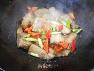 【烟台】红烧带鱼的做法步骤:10