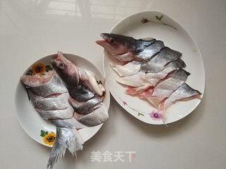 清蒸巴沙鱼的做法步骤：3