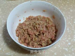 灌汤小笼包的做法步骤:5