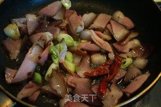 【北京】砂锅腊肉的做法步骤：8