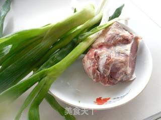 【东北】葱爆羊肉的做法步骤：1