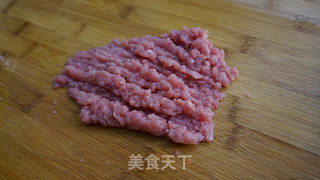 酸菜香菇鸡蛋炒饭的做法步骤：2