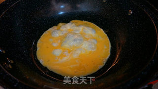 酸菜香菇鸡蛋炒饭的做法步骤：8