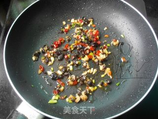 #【广东】豉汁蒸凤爪的做法图解6