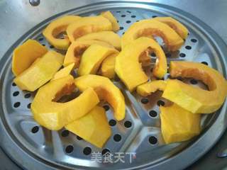 【东北】向日葵花馒头的做法步骤：1