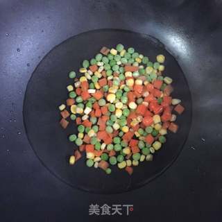 【江苏】扬州炒饭的做法步骤:2