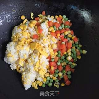 【江苏】扬州炒饭的做法步骤:8