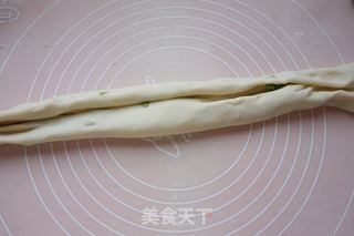 【天津】葱油饼的做法步骤:9
