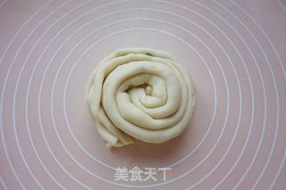 【天津】葱油饼的做法步骤:10