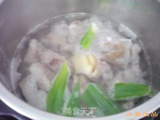 【陕西】臊子排骨的做法步骤:2