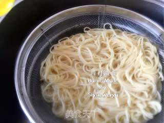 【意大利】黑胡椒意大利面的做法步骤:3