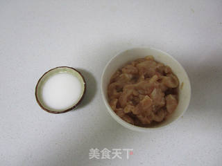 【上海】黄芽菜肉丝春卷的做法步骤：2