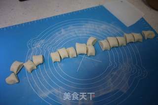 【北京】薄如蝉翼荷叶饼的做法步骤:7