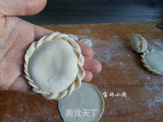 【内蒙古】盒子麦穗饺的做法步骤:15