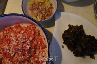 【东北】香菇馅百合水饺的做法步骤:2