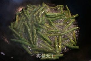 【北京】干煸四季豆的做法步骤：4