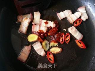 【闽南】猪血糕炖白菜的做法步骤:3
