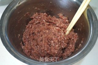 【北京】牛肉洋葱水饺的做法步骤：3