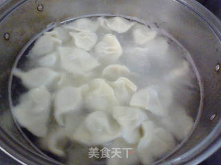 猪肉胡萝卜水饺的做法步骤:11