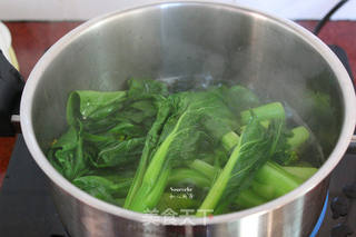 节后刮油,白灼菜心的做法步骤:3