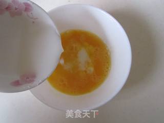 【湖北】黄金蛋卷的做法步骤:2
