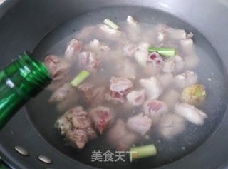 【烟台】土豆烧鸭腿的做法步骤:4