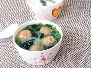 【天津】菠菜丸子汤的做法步骤:10