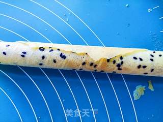 黑芝麻香酥蛋卷的做法步骤:11