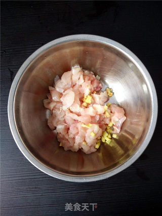 【四川】香菇鸡肉汉堡的做法步骤:2