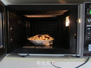 【湖北】茄子炒蒜薹的做法步骤:3