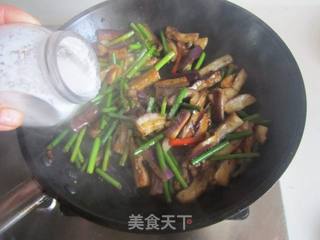 【湖北】茄子炒蒜薹的做法步骤:7