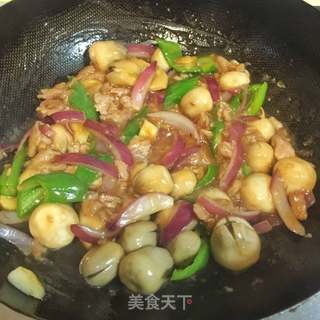 【广东】蚝油草菇炒肉片的做法步骤:13