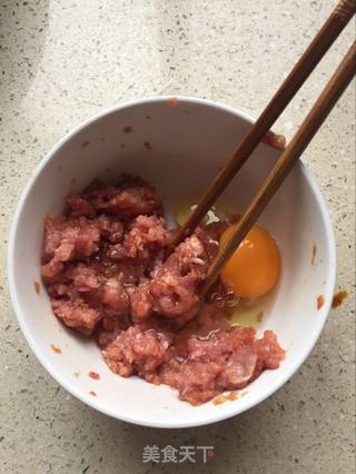 【义乌】鲜肉春卷的做法步骤:2
