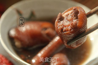 【广东】杜仲黑豆猪尾汤的做法步骤:7