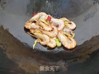 【烟台】鲜虾萝卜丝汤的做法步骤:3