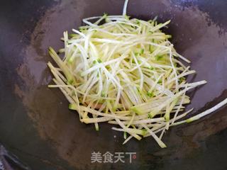 【烟台】鲜虾萝卜丝汤的做法步骤:4
