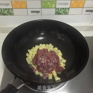 【常德】土豆牛肉焖饭的做法步骤:4