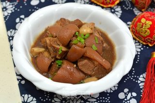 【北京】腐乳肘子的做法步骤:10