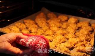 吮指鸡块的做法步骤:5