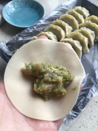 【温州】鱿鱼鲜肉汤饺的做法步骤:4