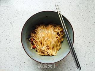 【常德】鸡蛋酱醋拌面的做法步骤:7