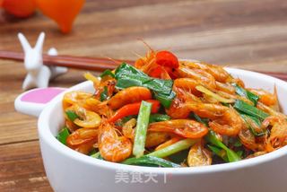 【天津】韭菜炒河虾的做法步骤:9