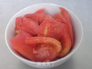 【天津】番茄鸡蛋烩豌豆的做法步骤:2