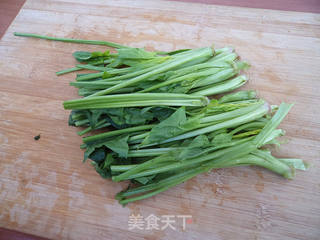 【天津】菠菜茎拌双丝 的做法步骤:4