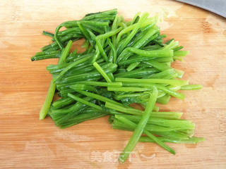 【天津】菠菜茎拌双丝 的做法步骤:8
