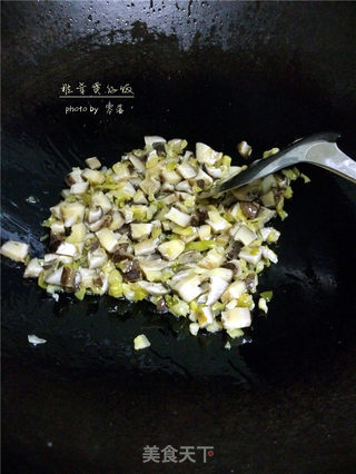 【四川】椎茸煲仔饭的做法步骤:6