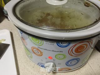 【广东】桃胶养颜清润羹的做法步骤:3