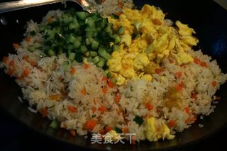 【北京】什锦炒饭的做法步骤：5